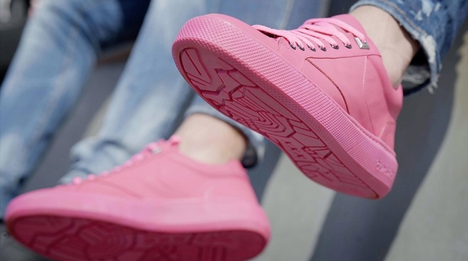 gum shoe 2